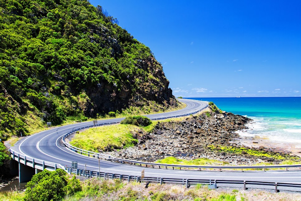 Guida Definitiva al Noleggio Auto in Australia per Italiani | Qeeq.com